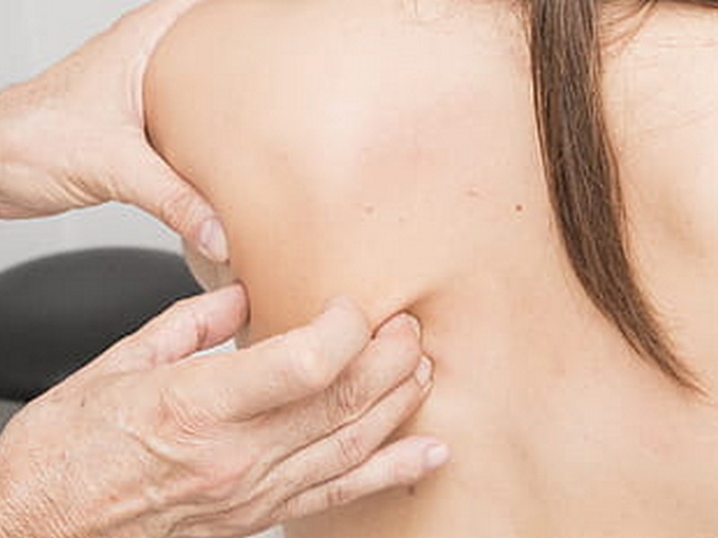 Right Shoulder Pain Symptoms Southport Chiropractic Near Me